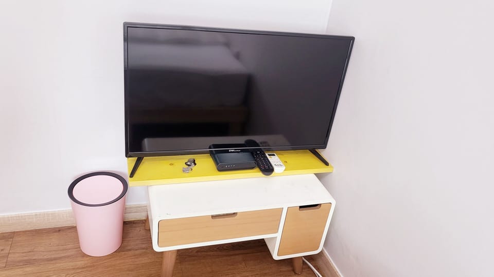 Triple Room | Free WiFi, bed sheets