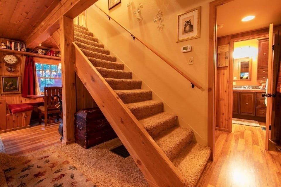 stairs to bedrooms