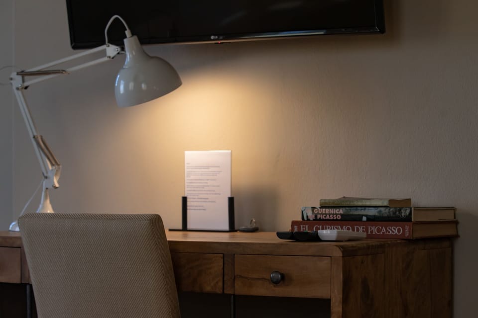 Suite 3 | Frette Italian sheets, premium bedding, down comforters
