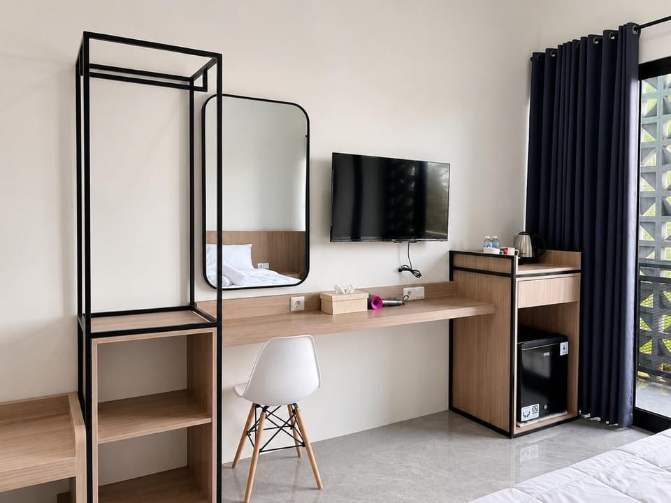 4 bedrooms, bed sheets