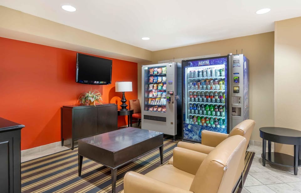 Extended Stay America Suites Seattle Bothell Canyon Park Hotel in Bothell