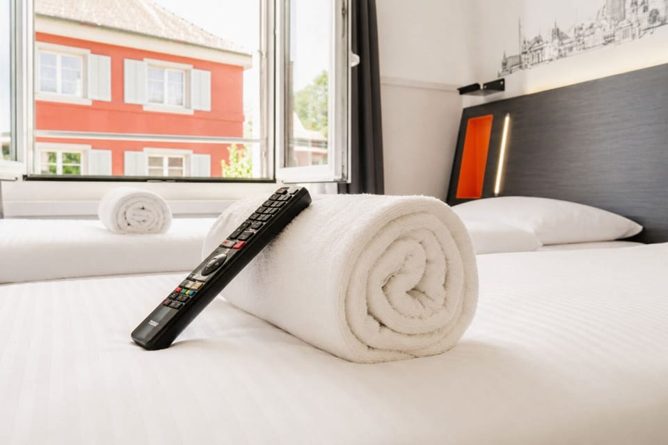 City Twin Room, 2 Twin Beds, Non Smoking | Room amenity