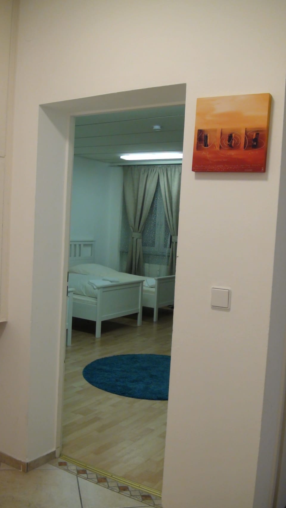 Apartment, 2 Bedrooms | Living room | Flat-screen TV