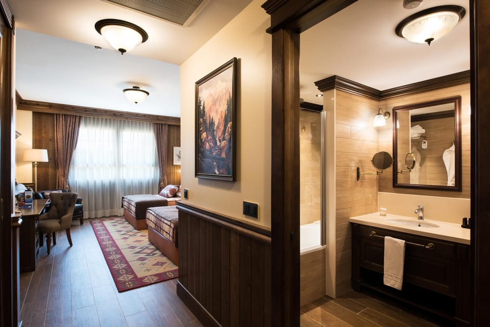 Bathtub, deep soaking tub, free toiletries, hair dryer
