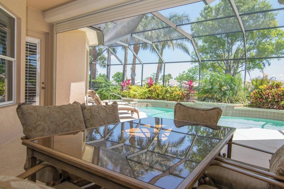 Outdoor Dining Space