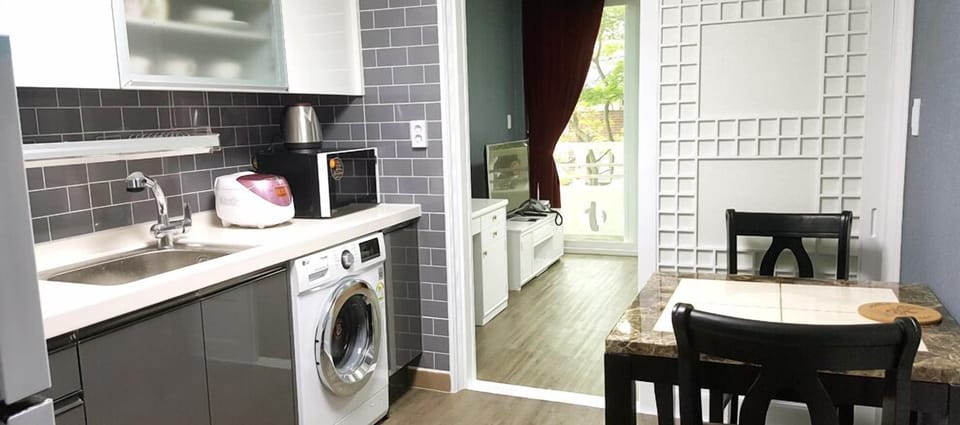 Private kitchenette