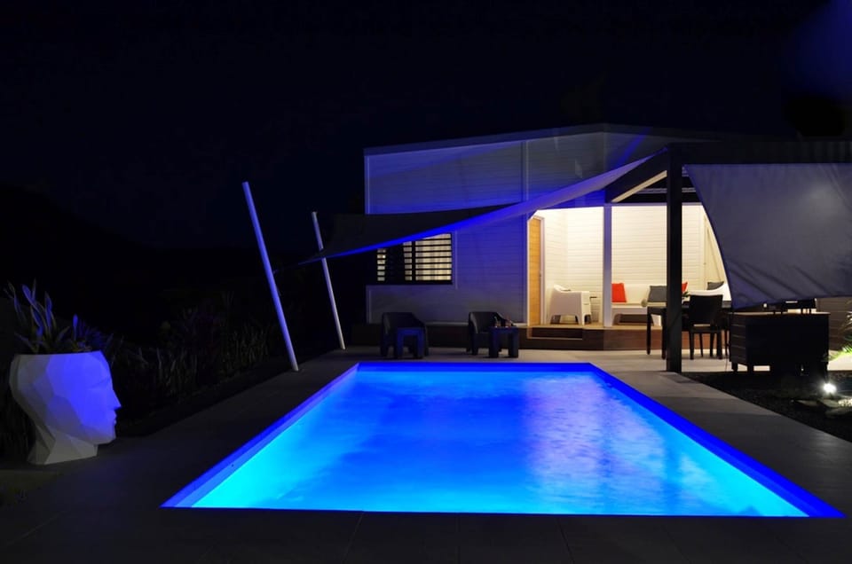 Piscine-Salon-Soiree