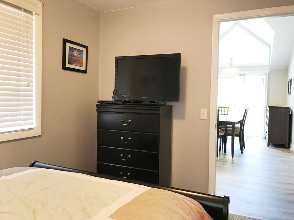 Bedroom #4 with Full Size Bed View 3 (with TV & DVD Player)