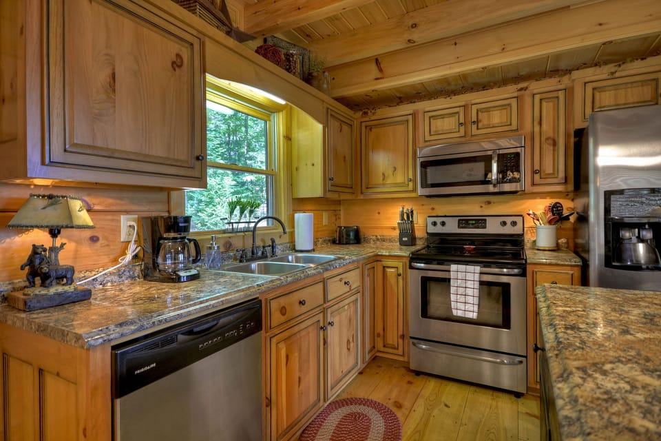 Well Equipped Kitchen!