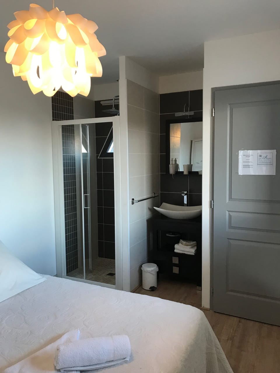 Double Room (2) | Individually decorated, individually furnished, soundproofing