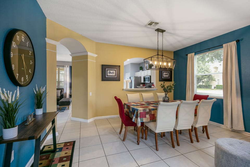 Open floor plan to accommodate your entire family.