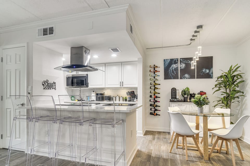 Dining Space | Dishware & Flatware