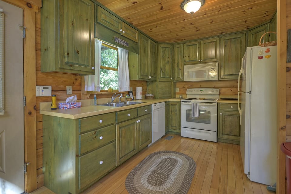 Fully stocked kitchen