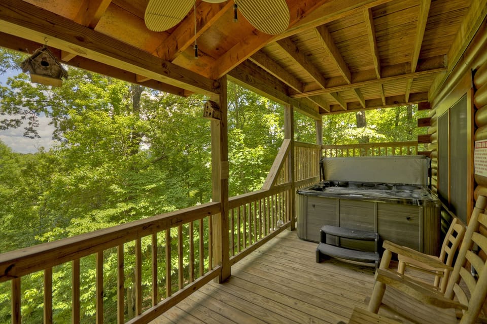 Covered hot tub & seating
