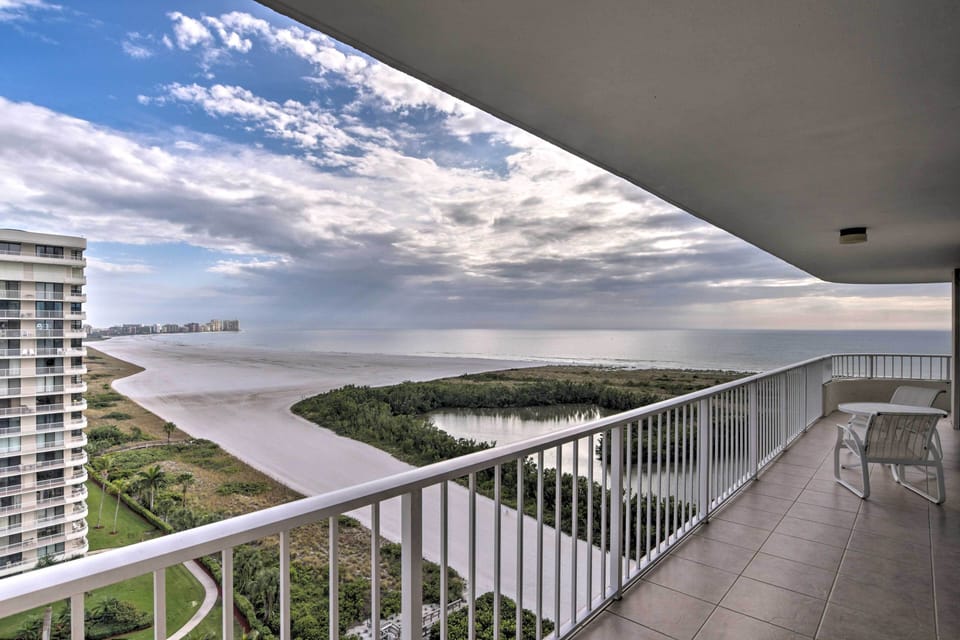 Private Balcony | Ocean Views