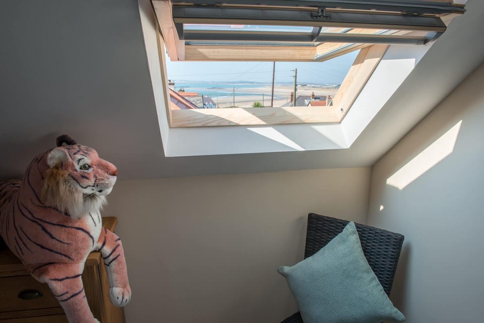 Pen Y Bryn - Bedroom skylight