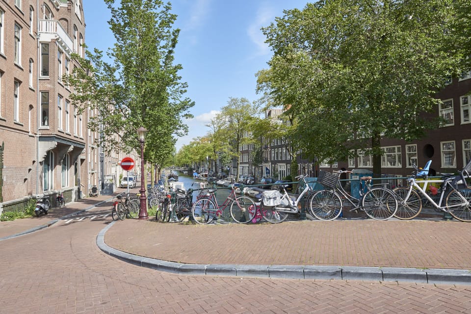Bloemgracht, view from our bridge to the other side of Bloemgracht