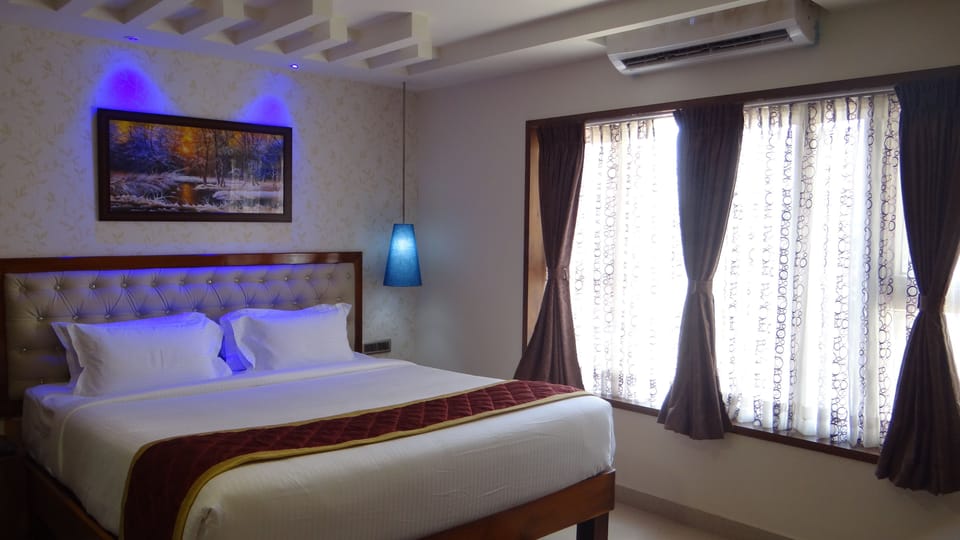 Superior Double Room, Multiple Beds, Non Smoking | 1 bedroom, Egyptian cotton sheets, premium bedding, down comforters