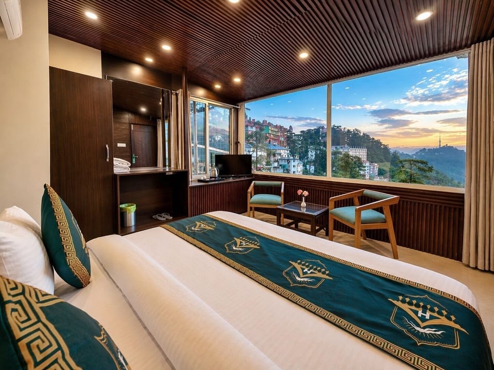Elite Room | Premium bedding, individually decorated, individually furnished