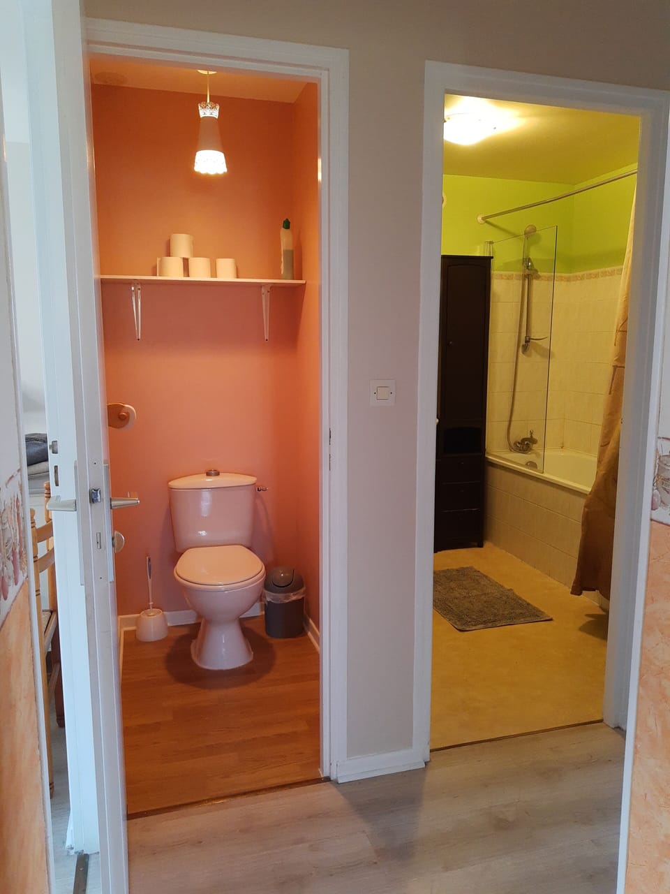 Club Apartment, 3 Bedrooms, Non Smoking, Garden View | Bathroom | Shower, free toiletries, hair dryer, towels