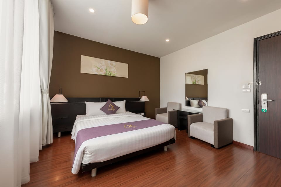 Executive Room | In-room safe, desk, iron/ironing board, free WiFi