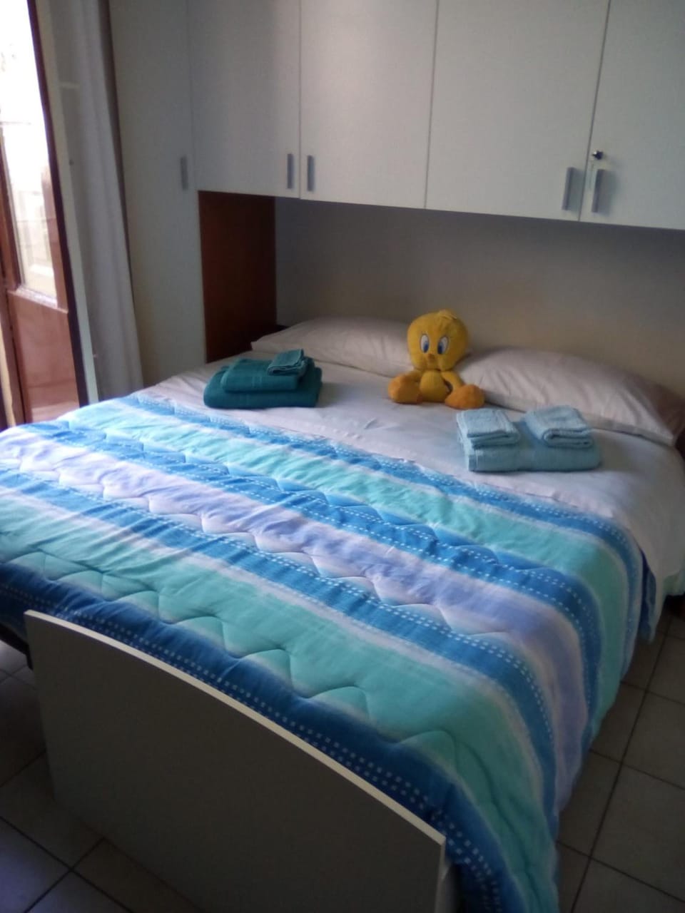 Desk, blackout drapes, iron/ironing board, free WiFi