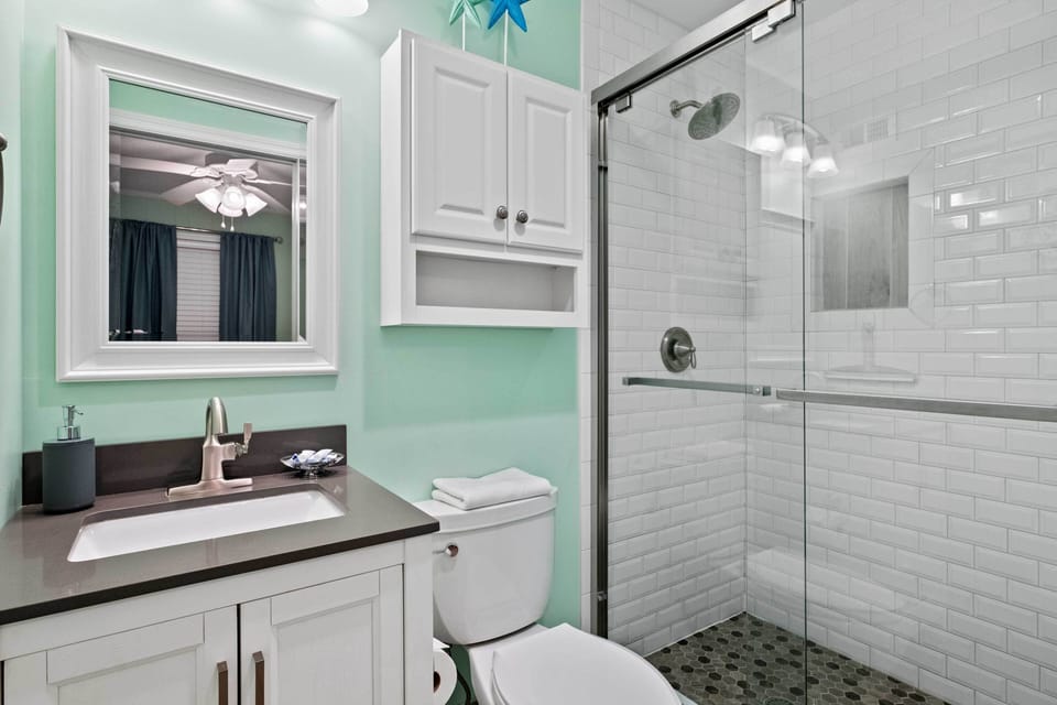 En-Suite Bathroom