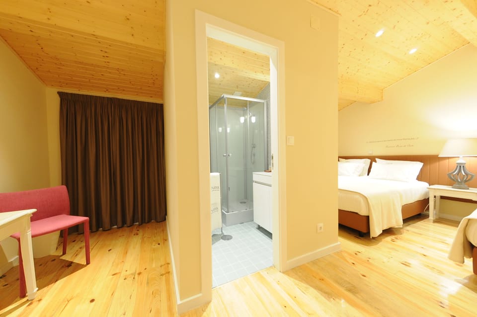 Superior Triple Room (Timor) | Individually decorated, individually furnished, blackout drapes