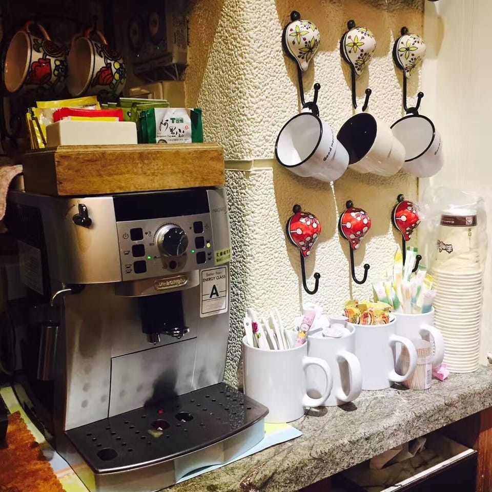 Coffee service