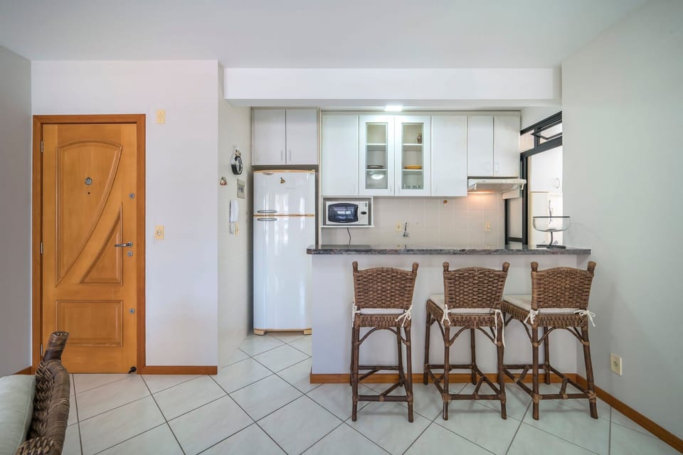 Basic Apartment | Interior