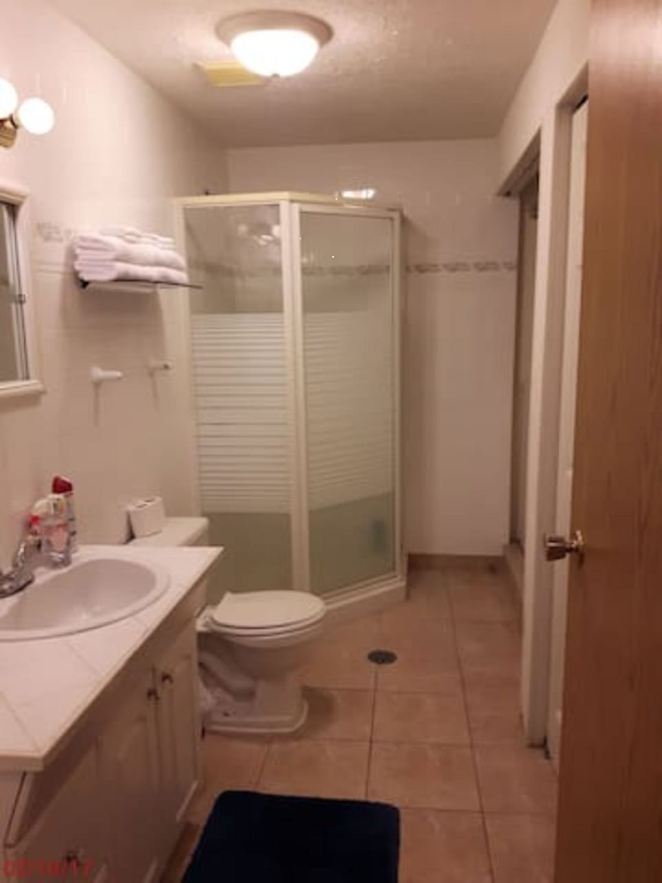 Private full bathroom 