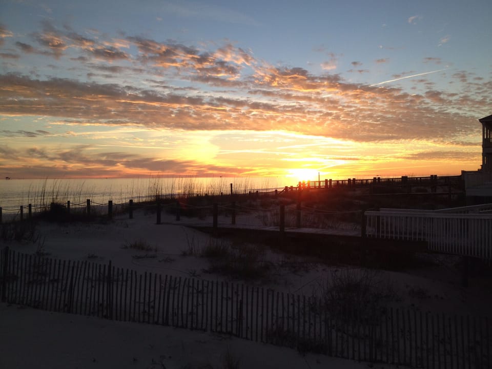 Darn, another awesome sunset.