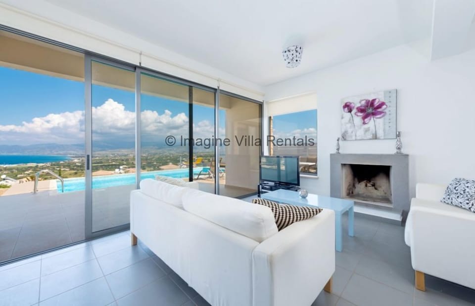 Latchi Holiday Villa EV21