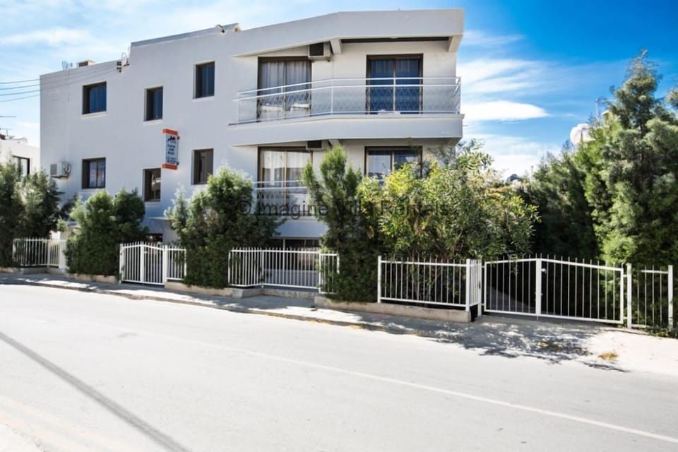 Ayia Napa Holiday Apartment SO2