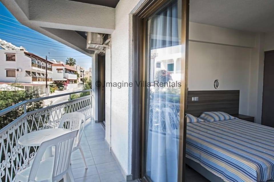 Ayia Napa Holiday Apartment SO10