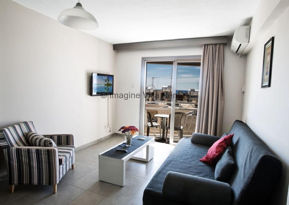 Ayia Napa Holiday Apartment SO7