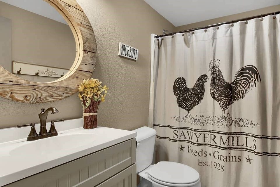 Ensuite bathroom in master bedroom downstairs. 