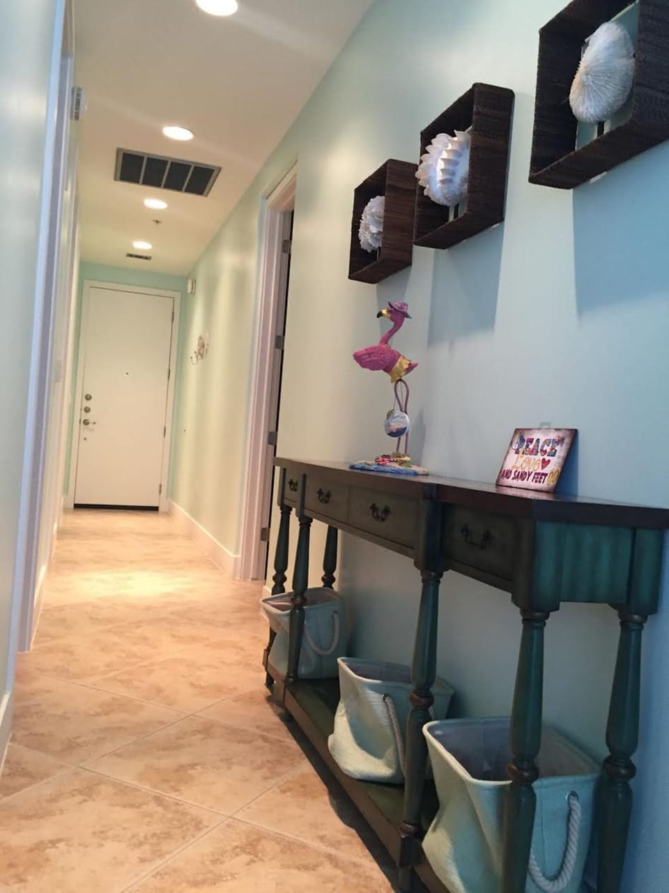 Tastefully decorated for your next beach escape!