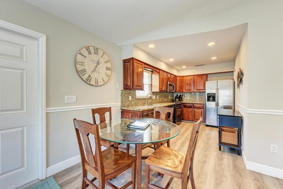 Fully loaded kitchen