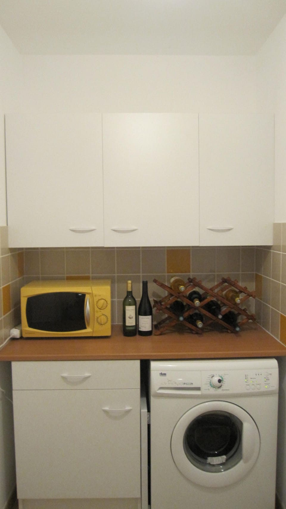Further storage in the utility room