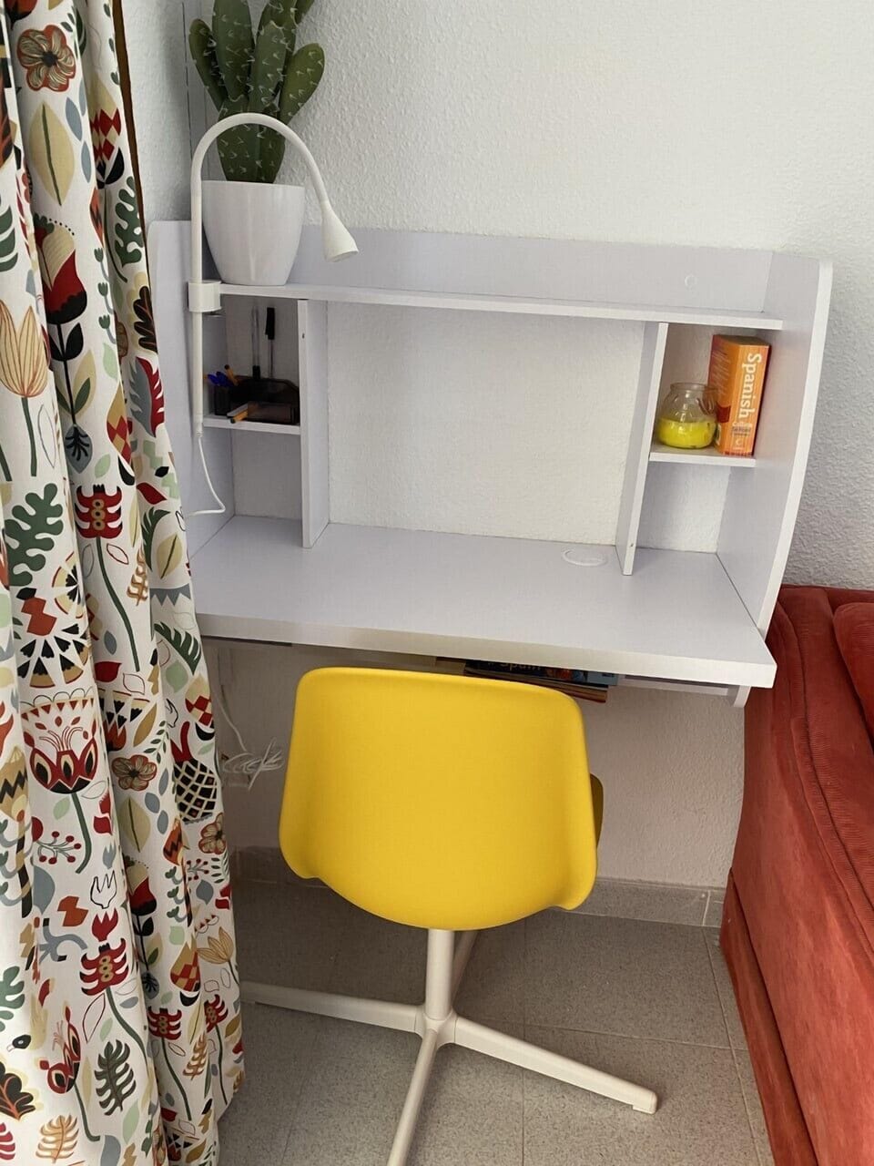 Zona de trabajo en el salón