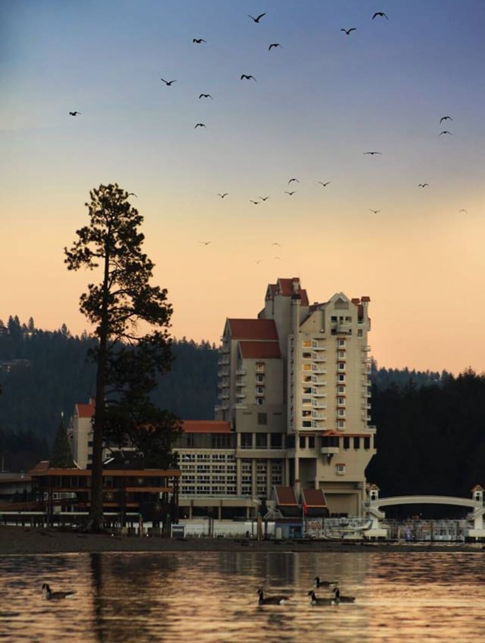 Coeur d' Alene resort winter sunset