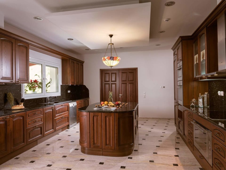 Luxury Villa, 5 Bedrooms, Private Pool | Private kitchen | Full-size fridge, microwave, oven, stovetop