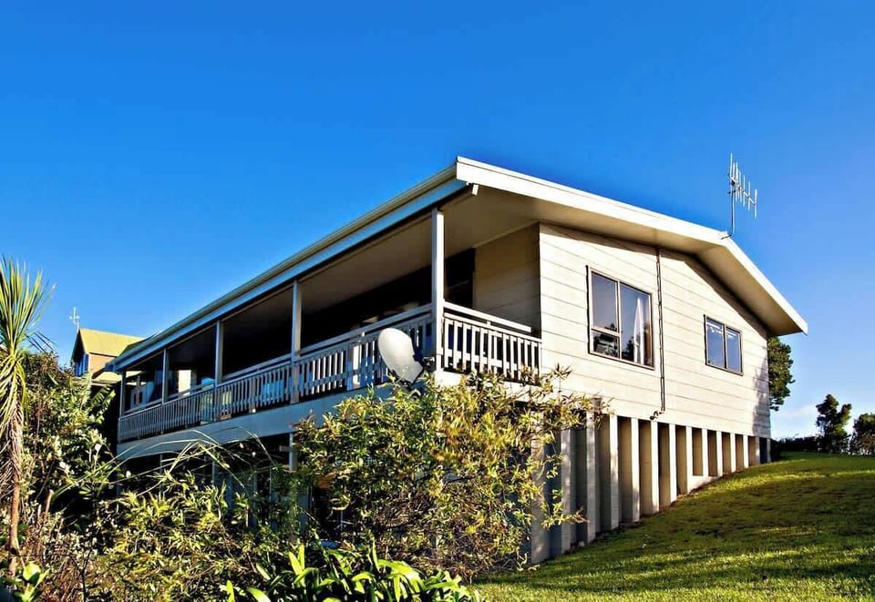 View of outside of home -  Ngunguru Holiday Home