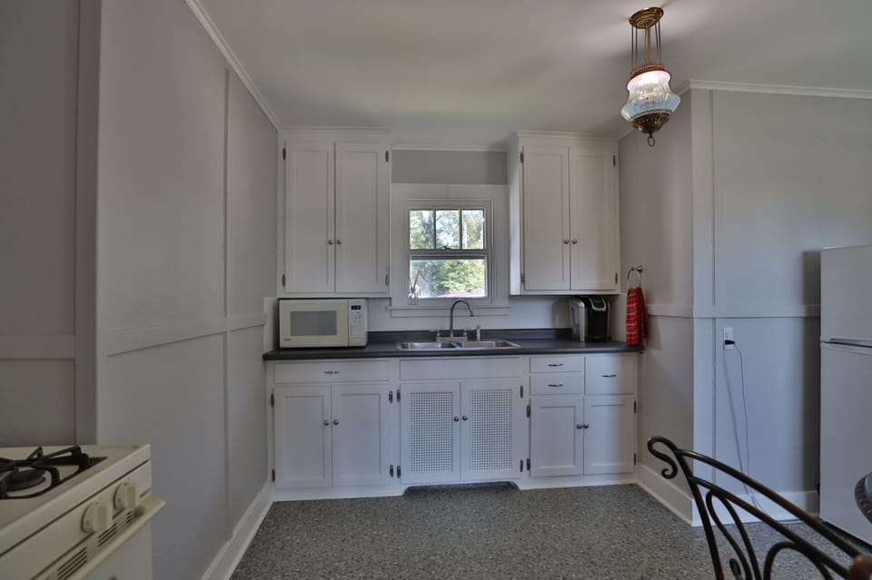 Kitchen with plenty of amenities!