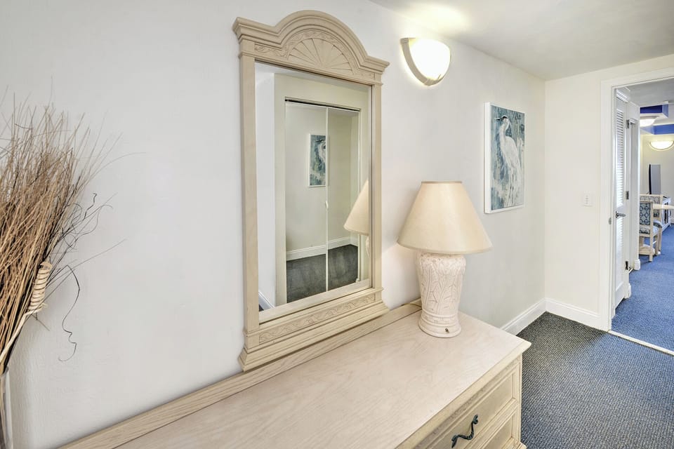 Book Unit 201 for a high-value escape!