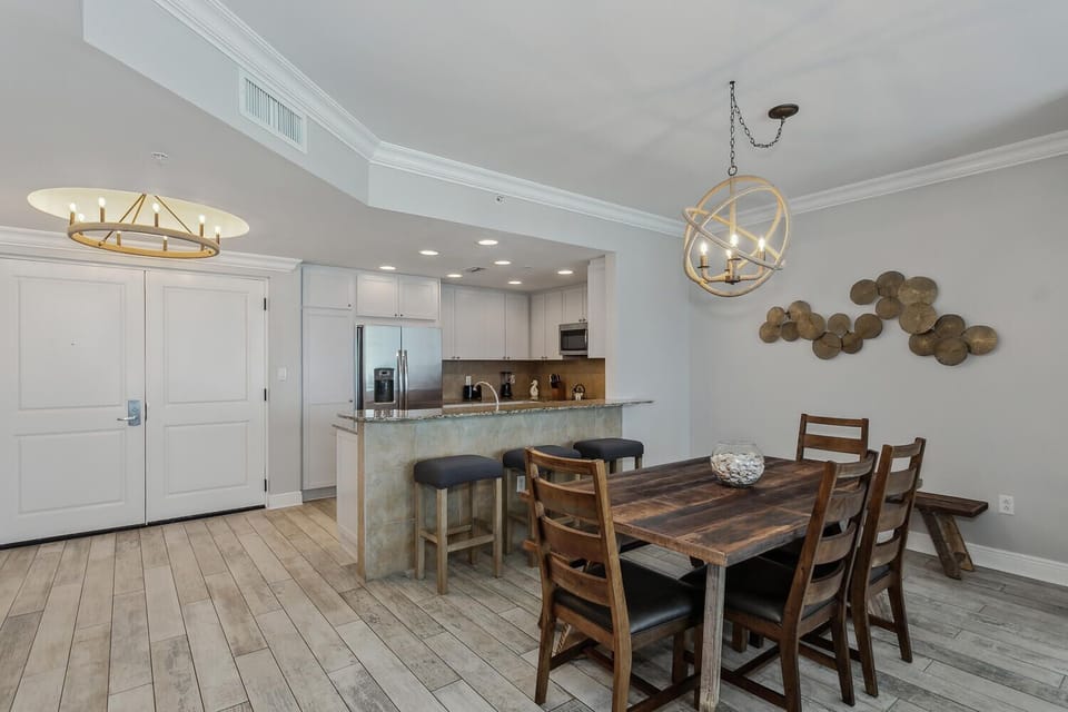 Dining Room 1.0