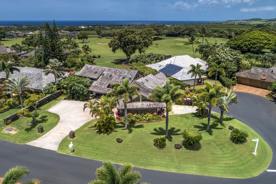 Estate sized luxury property brings privacy and exclusivity to your vacation
