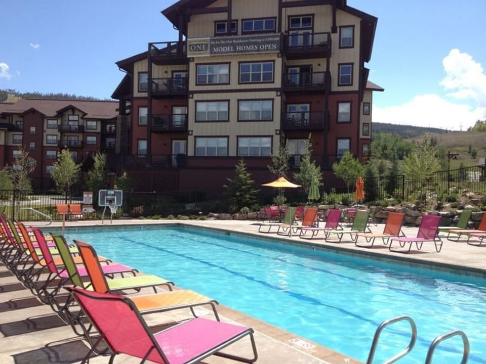 Community Pool open year-round with hot tub and work out facilities.  