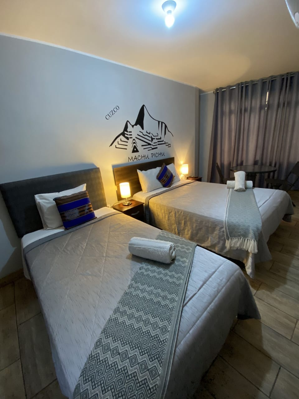Basic Triple Room | Desk, iron/ironing board, free WiFi, bed sheets